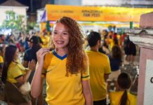 Amazonas Fan Fest celebra estreia do Brasil na Copa do Mundo com torcida e música no Largo de São Sebastião