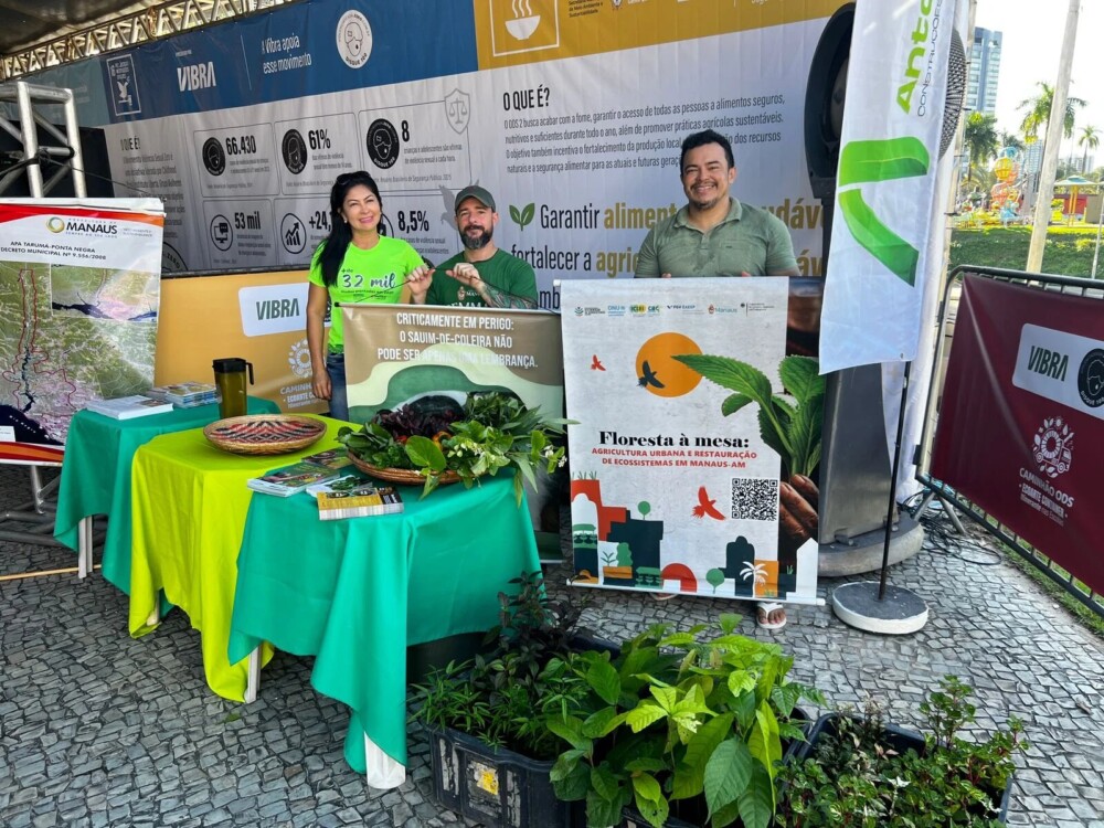 Prefeitura de Manaus impulsiona ODS com doação de mudas e educação ambiental na Ponta Negra