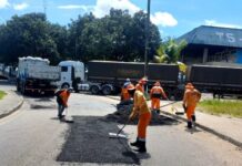 Prefeitura de Manaus intensifica recapeamento na Av. Autaz Mirim para melhorar mobilidade na Zona Leste