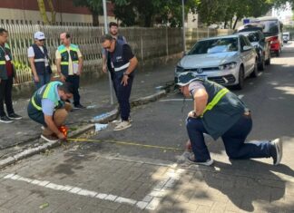 Zona Azul passa por fiscalização que verifica vagas, sinalização e compra de créditos em Manaus