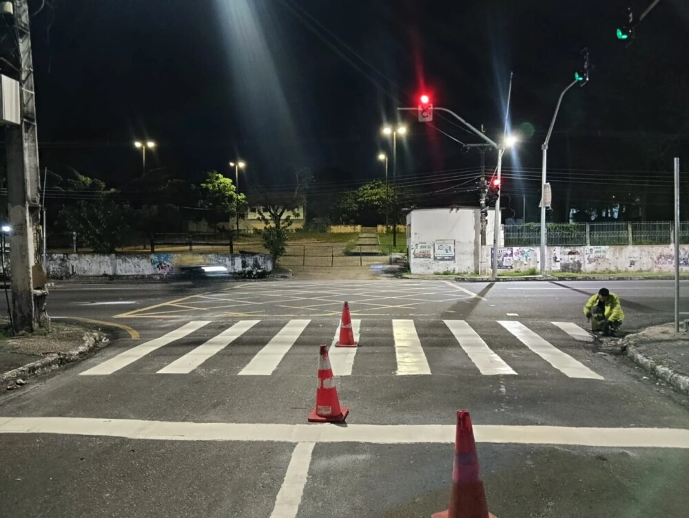 Prefeitura de Manaus reforça segurança viária com nova sinalização em corredores estratégicos