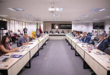 Fórum Nacional de Secretários de CT&I abre caminho para bioeconomia do Amazonas na Europa