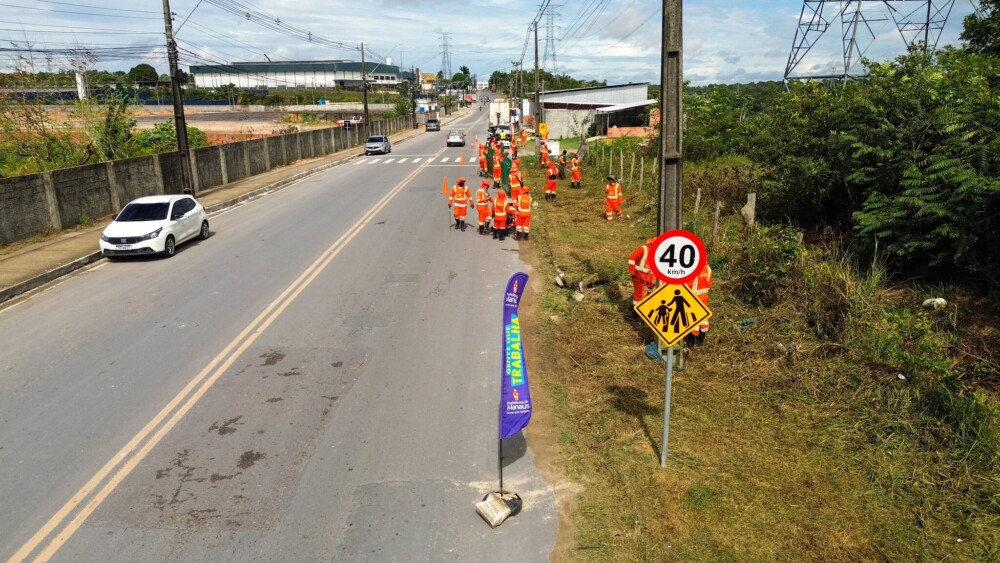 Prefeitura de Manaus intensifica mutirão de limpeza na Colônia Antônio Aleixo