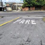 Prefeitura de Manaus melhora segurança e fluidez com ampliação da sinalização viária