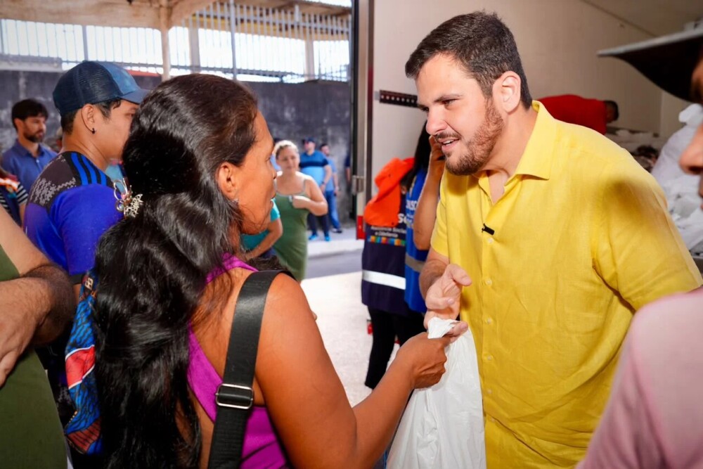 Prefeito Renato Junior lança programa "Jaraqui da Gente" para distribuir peixe gratuito em bairros de Manaus