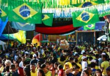 Ruas da Copa em Manaus: Prefeitura garante estrutura para transmissão de jogo e reúne famílias