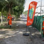 Prefeitura de Manaus intensifica limpeza e manutenção nas margens do igarapé do Passarinho