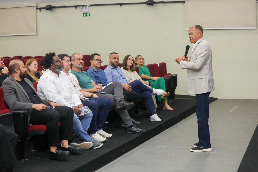 Prefeitura de Manaus fortalece ouvidoria da Semed e apresenta Sistema Municipal de Ouvidorias