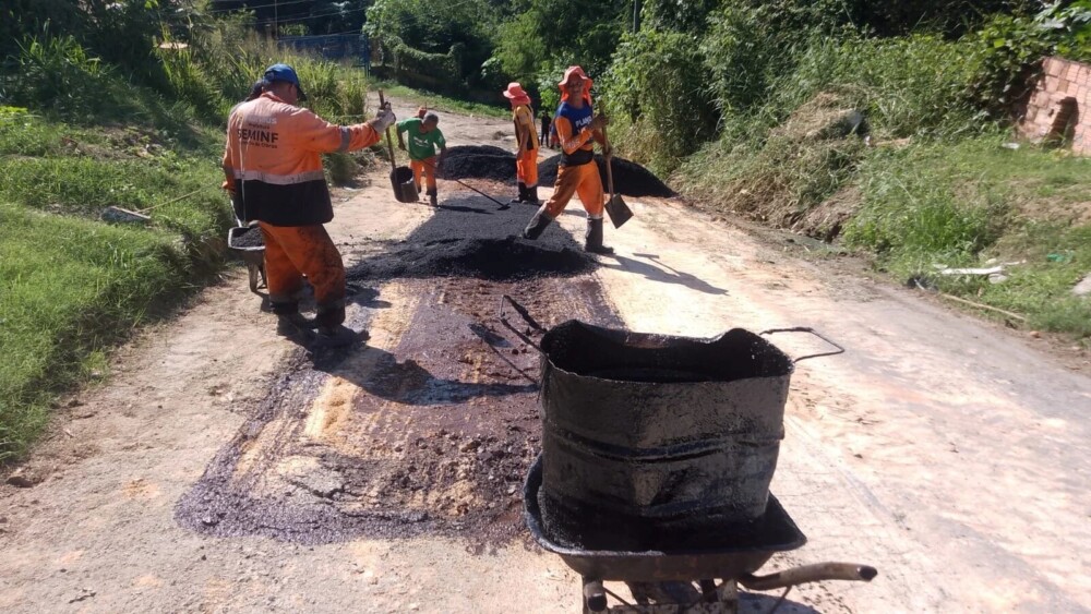 Prefeitura de Manaus recupera asfalto na comunidade Jardim Mauá e melhora mobilidade na Zona Leste