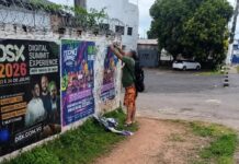 Prefeitura de Manaus autua responsável por publicidade irregular com lambe-lambe na zona Oeste