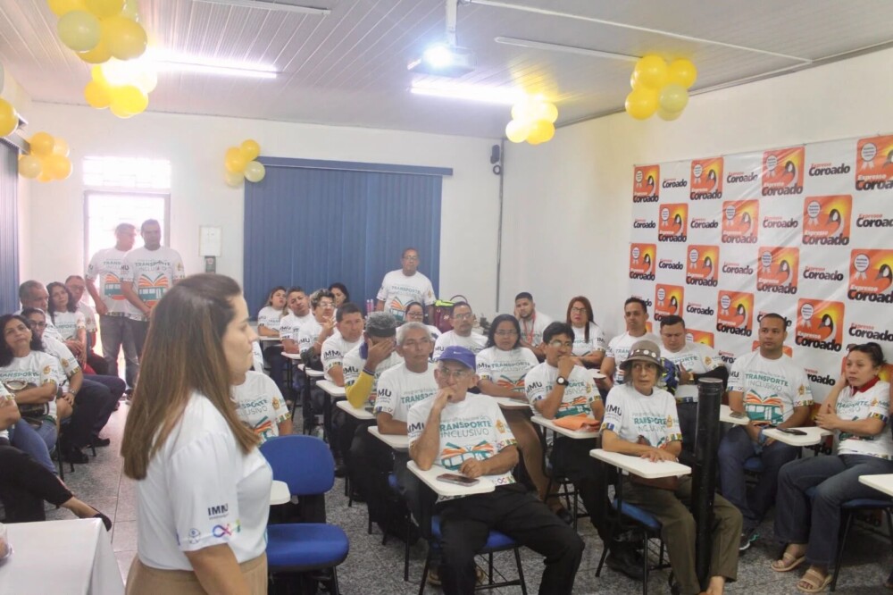 Prefeitura de Manaus capacita motoristas e cobradores para atendimento humanizado e inclusivo no transporte público