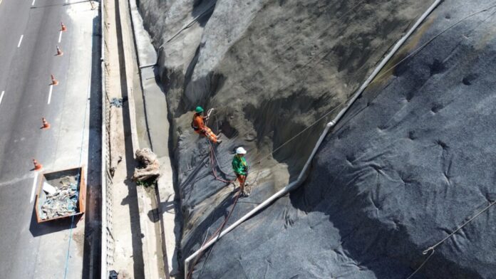Obras de contenção na avenida Mário Ypiranga Monteiro atingem 85% em Manaus