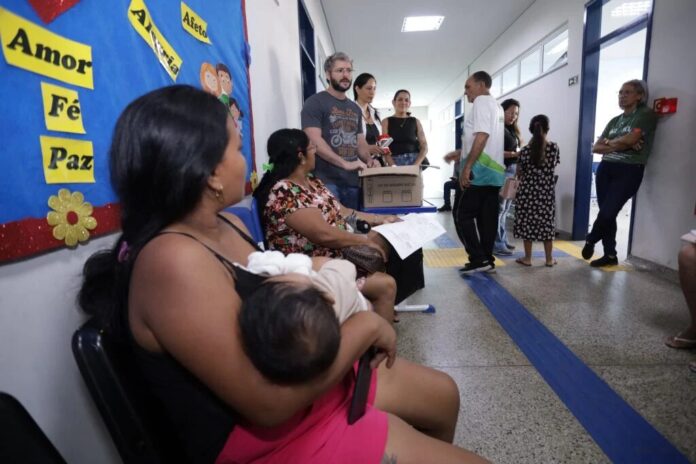 Prefeitura de Manaus leva serviços de infraestrutura, saúde e assistência social ao Santa Etelvina