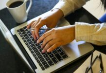 ONU Mulheres abre inscrições para formação digital gratuita em 10 capitais; saiba como participar