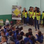 Prefeitura de Manaus promove educação de trânsito lúdica em escola do Tarumã