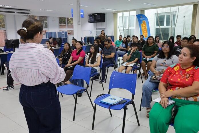 Manausprev capacita jovens pensionistas para o mercado de trabalho
