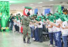 Programa Vitória Régia forma 480 estudantes em educação ambiental na zona Leste de Manaus