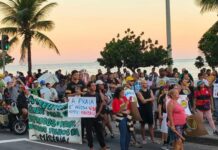 Trabalhadores informais protestam contra programa Tolerância Zero no Rio de Janeiro