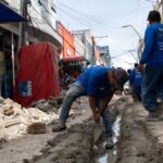 Prefeitura de Manaus moderniza drenagem no centro histórico com novas grelhas de fibra de vidro