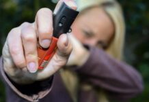 Mulheres maiores de 18 anos podem comprar e portar spray de pimenta para defesa pessoal em todo o Brasil