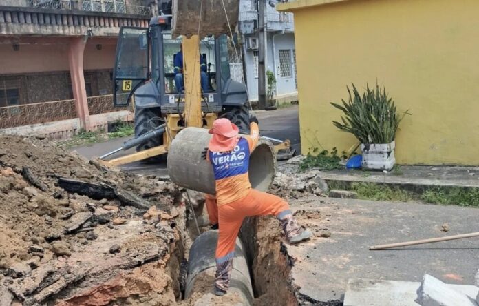 Prefeitura de Manaus implanta nova rede de drenagem profunda no Parque 10 de Novembro
