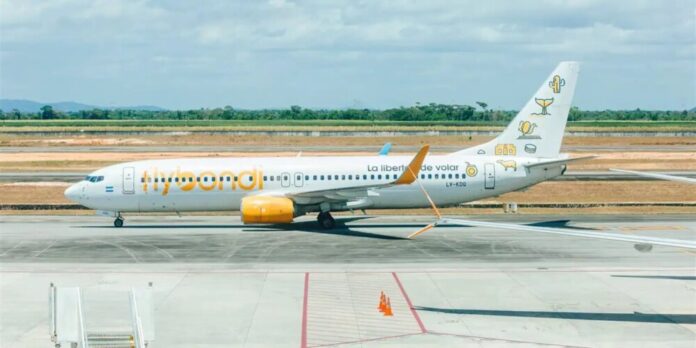 Anac limita venda de passagens da Flybondi no Brasil após cancelamentos