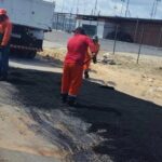 Prefeitura de Manaus intensifica manutenção asfáltica no bairro Flores