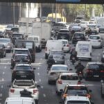 Greve na CPTM: Usuários de trens metropolitanos enfrentam trânsito intenso em São Paulo