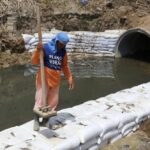 Prefeitura de Manaus reforça margens de igarapé no Alvorada com contenção em rip-rap