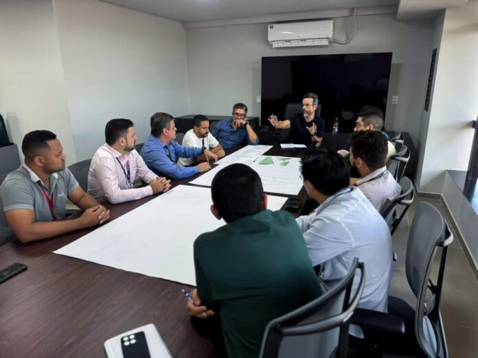 Manaus: Reunião técnica define detalhes para cabeamento subterrâneo da Rua Gastronômica Ferreira Pena