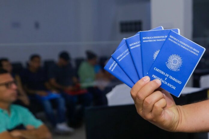Sine Manaus oferece 845 vagas de emprego nesta quinta-feira, 27/8