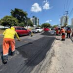 Prefeitura de Manaus melhora segurança e mobilidade na Avenida São Jorge com recapeamento asfáltico