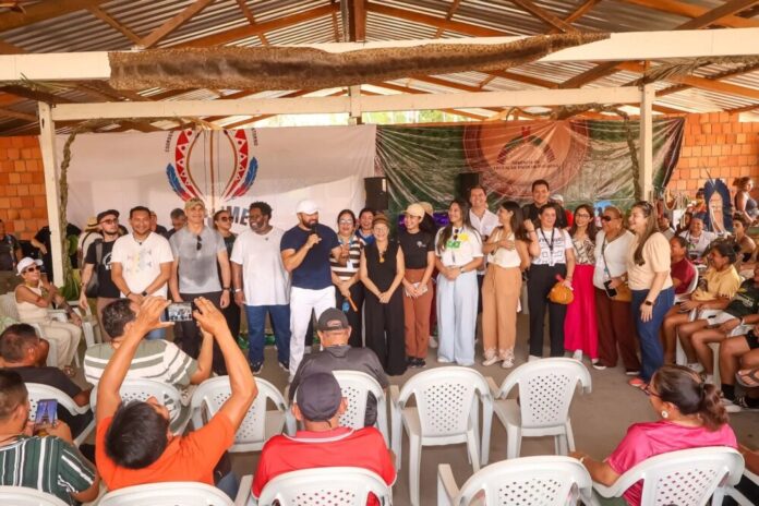 Manaus encerra Mostra de Trabalhos Pedagógicos de Professores Indígenas com roda de conversa com anciãos