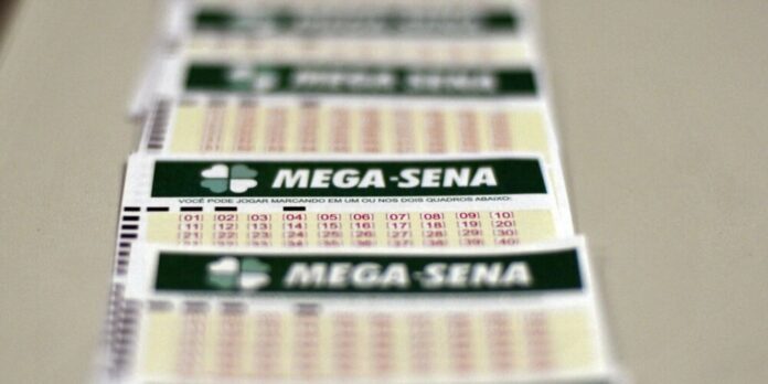 Mega-Sena: prêmio de R$ 170 milhões será sorteado neste domingo